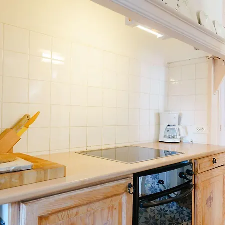 Spacieux Dans Domaine Viticole à 2 Km De Narbonne-plage, 3 Chambres, Accès Wifi Inclus - Fr-1-409-180 * Narbona