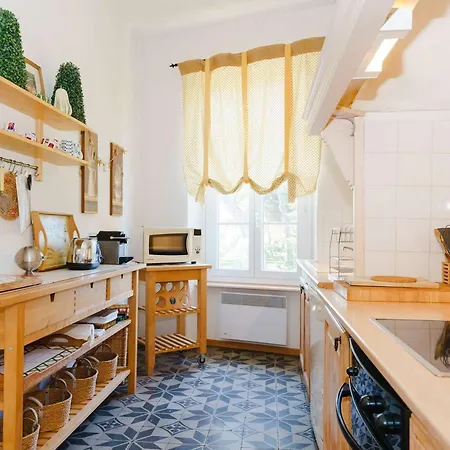 Spacieux Dans Domaine Viticole à 2 Km De Narbonne-plage, 3 Chambres, Accès Wifi Inclus - Fr-1-409-180 Apartamento